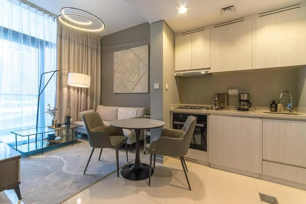 Convenient Location L Large Balcony L Great Pool Apartment Dubai