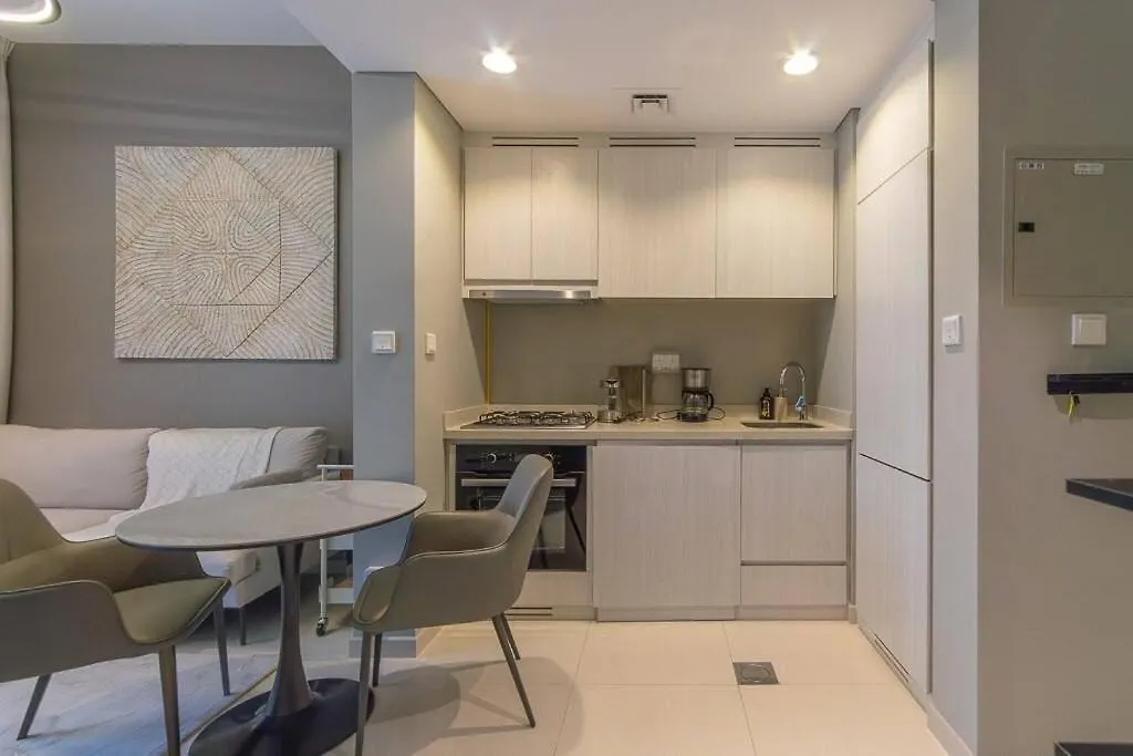 Convenient Location L Large Balcony L Great Pool Apartment Dubai